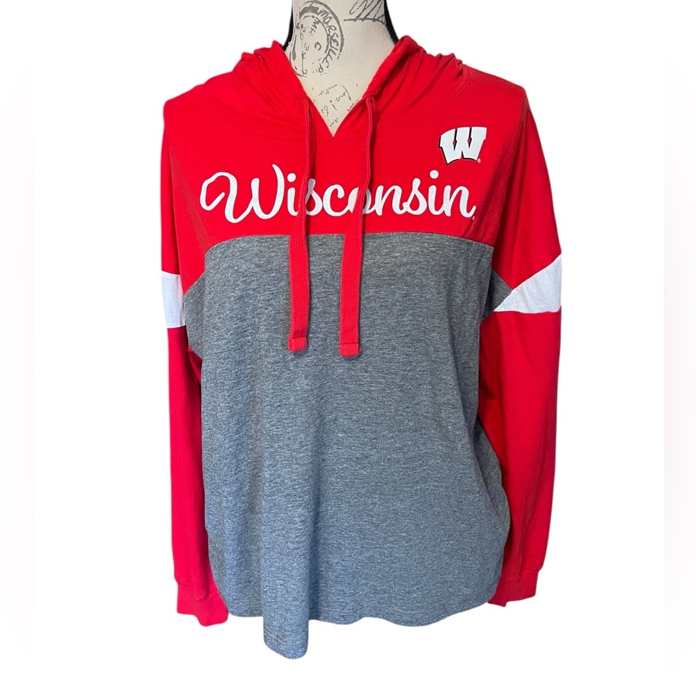 Wisconsin Red & Gray Hooded long sleeve T-shirt